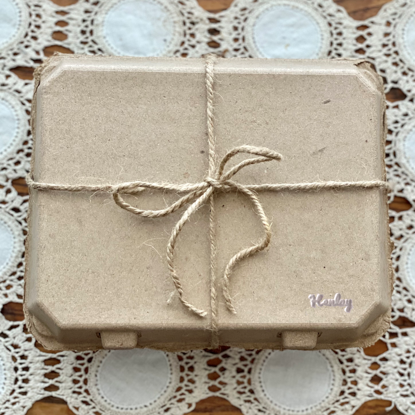 Henlay Vintage Blank Egg Cartons, Classic 3x4 Design, 2 Colors, 25, 65, 75, or 200 Pack